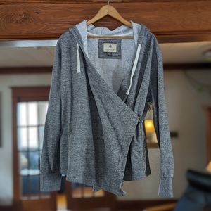 2XL Grey Heather Legendary Whitetails Womens Switchback Sweatshirt Button Loops